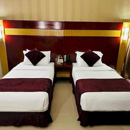 Palette Phoenix Hotel Dubaï Extérieur photo
